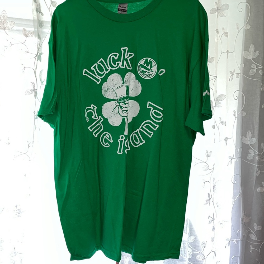 Islanders shirt